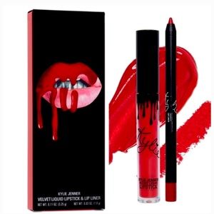 Kylie Jenner - Velvet Liquid Lipstick & Lip Liner